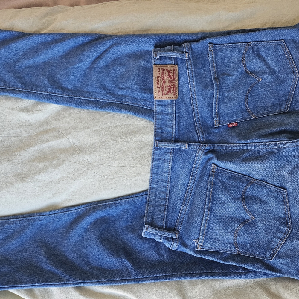 Levi's 721 High Rise Skinny Jeans Sz 29